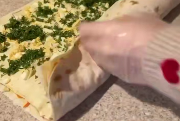 Рулет из лаваша, кадр с видео