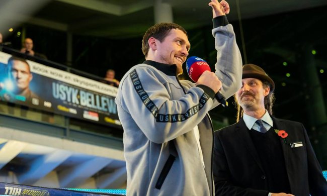 Олександр Усик