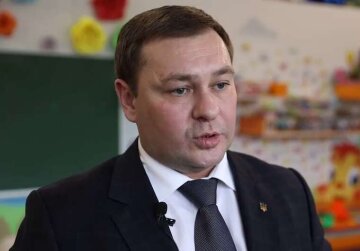 Александр Таможний