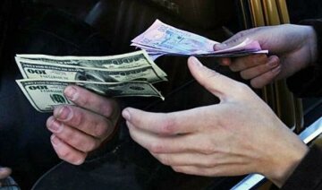 НБУ збирається покінчити із чорним ринком продажу валюти