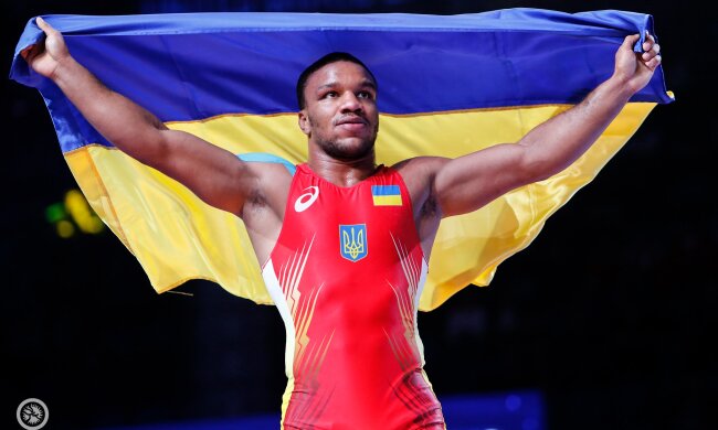 Жан Беленюк став дворазовим чемпіоном світу з греко-римської боротьби
