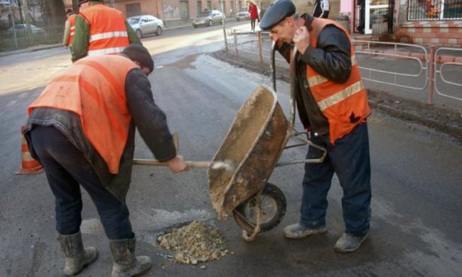 Ремонт дорог в Украине: сколько понадобится времени на восстановление