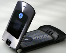 Motorola возродит легендарную раскладушку RAZR V3