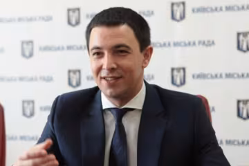 Секретарь Киевсовета-теннисист предлагает застроить кортами Пущу-Водицу