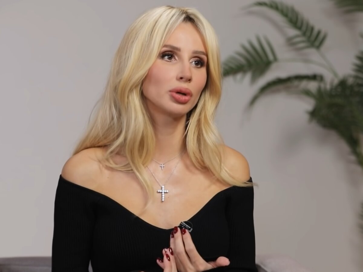 Секс машиналары бар әйгілі поляк порномодельдері бейнелерді көреді Жоғары сапалы секс порно онлайн көру.