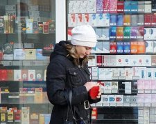 Курильщикам станет труднее: депутаты приняли "драгоценный" законопроект