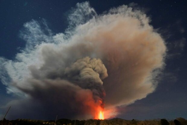 Виверження вулкана. Фото: Reuters