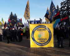 Мітинг під Верховною Радою