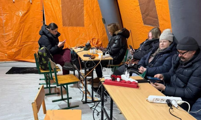 Українці, Пункт незламності, фото із соцмереж