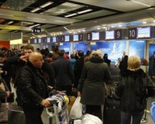 Скільки українців готові проміняти батьківщину на життя за кордоном