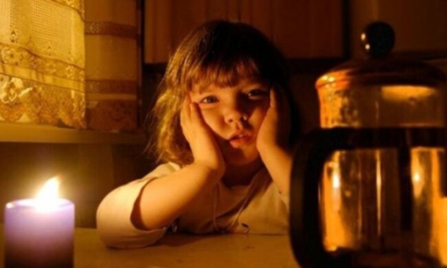 Холодна зима спалить електромережі в будинках українців