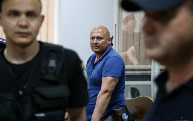 Головного шкуродера України покарають по заслугах