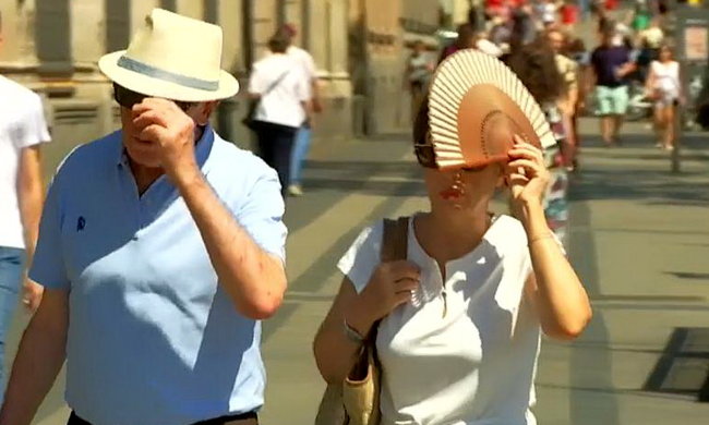 Выйти на улицу и выжить: Супрун раскрыла секрет борьбы с адской жарой