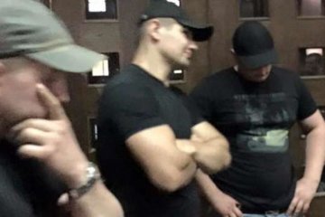 Титушки пытались отнять квартиру в бойца АТО