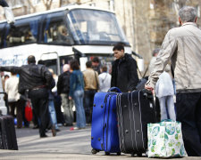 Польща вигадала, як заманити більше українських заробітчан: все буде безкоштовно