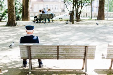 Пенсія відкладається: українцям доведеться засукати рукава і гарувати до глибокої старості через норми стажу