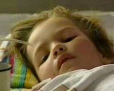 Что произошло с маленькой героиней, которую спасала вся Украина