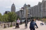 Украинцы во время карантина, скриншот: YouTube