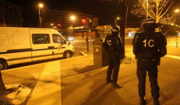 Французская полиция провела около 200 обысков минувшей ночью