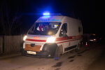У Києві п'яна парочка влаштувала ДТП і продовжила вечірку з горілкою в машині копів