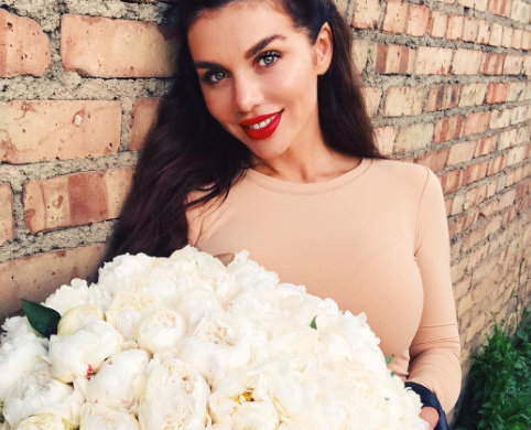 Гола Седокова показала фігуру з усіх сторін: неймовірно сексуальна