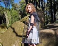 Давно хотіла: українська співачка скинула оператора зі скелі
