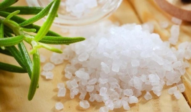 Вчені дослідили користь і шкоду сольової дієти 