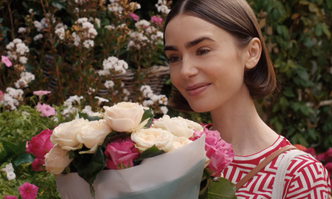 Лілі Коллінз, кадр із серіалу "Емілі в Парижі"