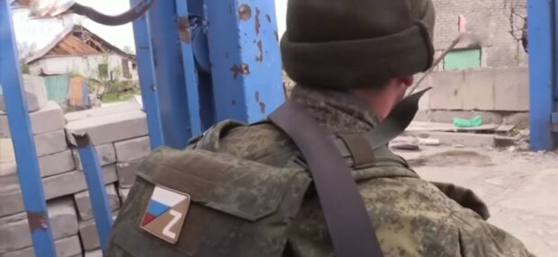 Російський окупант, фото: скріншот з відео