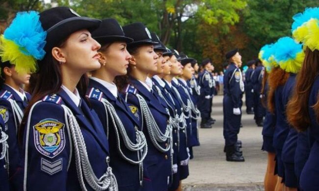 Молодые полицейские закончат ВУЗы досрочно