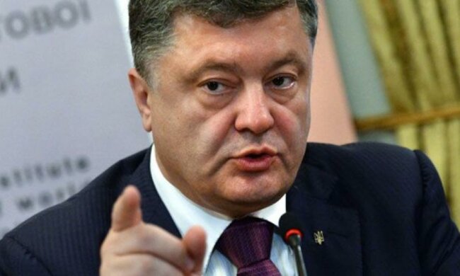 РФ продовжує зривати виконання Мінських домовленостей - Порошенко