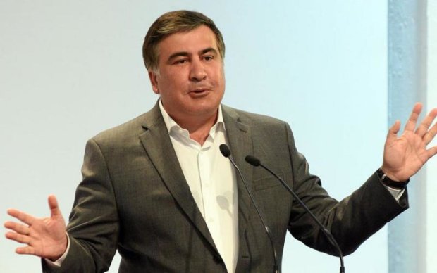 Лишение гражданства: суд снова взялся за Саакашвили