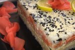 Дивовижний салат-суші стане зіркою святкового столу: "Не відрізнити від ролів"