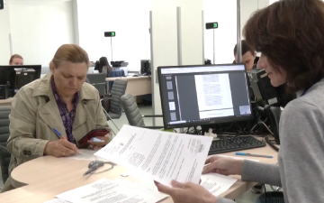 Допомога ВПО. Фото: скрін youtube