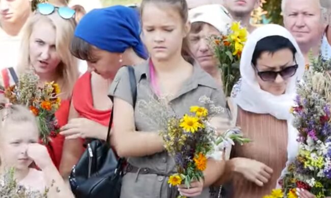 Маковея, начало Успенского поста, кадр из видео