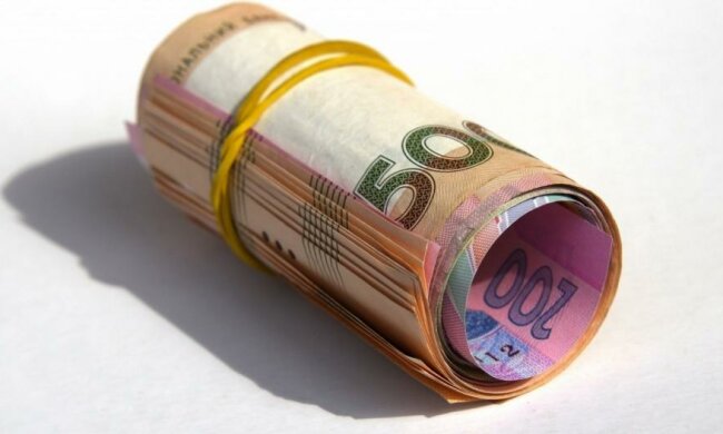 Що буде з гривнею восени