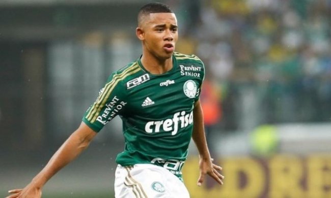 "Реал" поборется с "Барселоной" за Жезуса