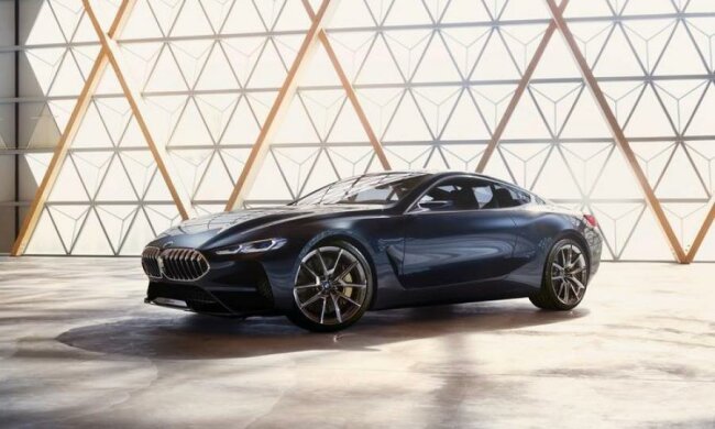 Концепт BMW 8 Series представили в Италии