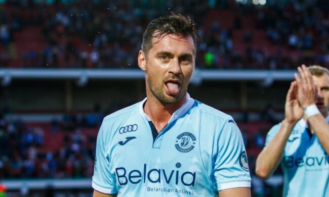 Мілевський прокоментував звуки мавп під час гри "Шахтар-Динамо": "Я теж банан приношу"