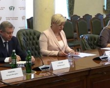 Подчиненные Гонтаревой шокировали размером зарплат