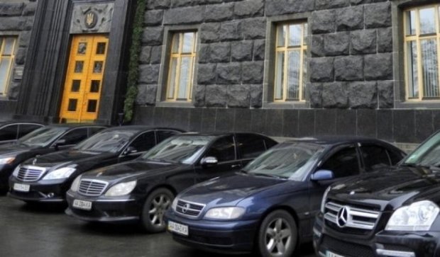 Скільки українці платять за роз’їзди депутатів