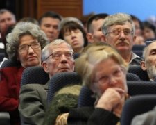 Акціонери "Даймлер" мало не побилися через сосиски