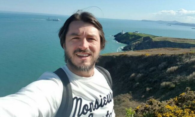 Google, море и девушки: Притула показал отдых мечты