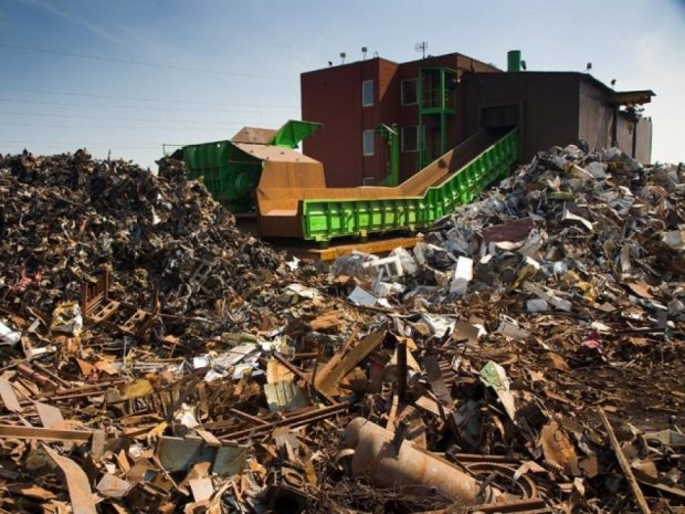 На свалку под Киевом запретили сбрасывать отходы