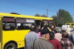 На Одещині шалені черги до маршрутки довели людей до нервового зриву: фото із пекла