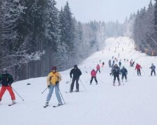 Карпаты засыпало снегом по полной: как выглядит зима в октябре, фото