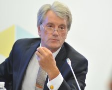 Хто отруїв Ющенка: Матіос перервав роки мовчання гучною заявою, що відбулося насправді