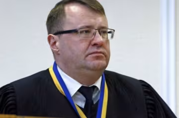 СМИ: Судья Белоцерковец спит с несовершеннолетними - Демократична сокира