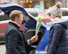 8 марта - неизвестные версии праздника: протесты проституток и марш пустых кастрюль