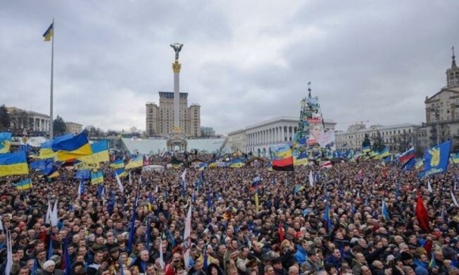 Политики начали работать из страха перед украинцами